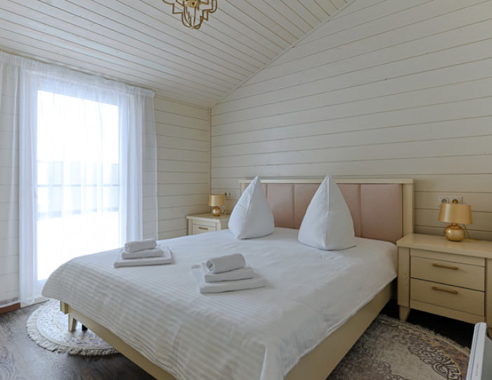 Коттедж 4-местный Восток - Семейный комплекс «Бунин ручей» Серпухов