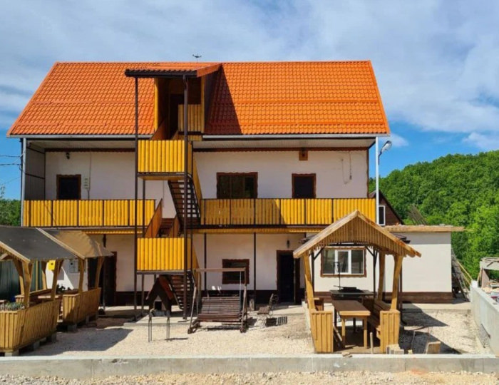 Эко-отель «Риал Лаго-Наки» Каменномостский