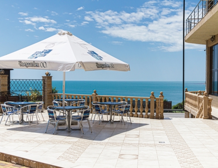 Отель Лайтхаус / Lighthouse