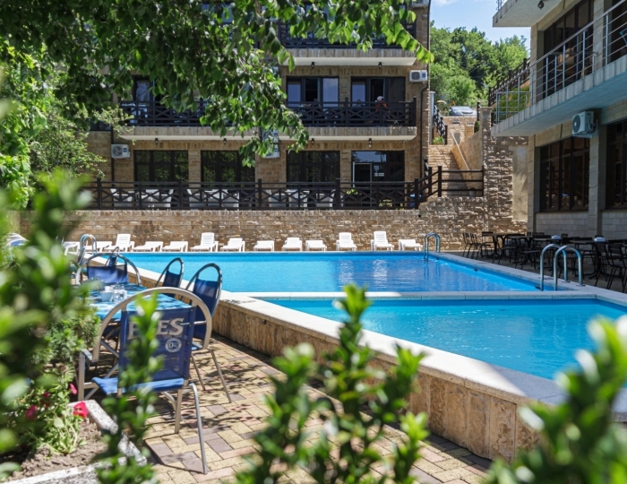 Отель Лайтхаус / Lighthouse