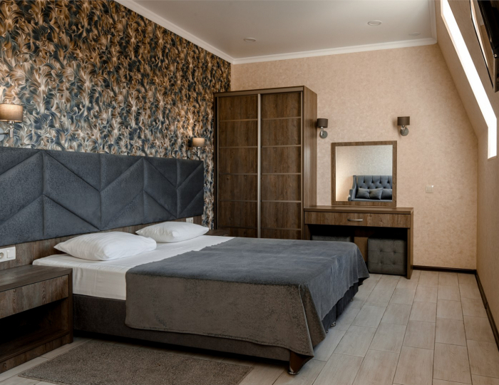 Люкс 4-местный 2 комнатный вид на бассейн 5 этаж - Отель «Голден Резорт» Новомихайловский