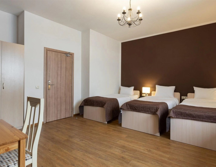 Стандарт 3-местный (без балкона) - Отель Ski Village / Ски Вилладж Красная Поляна