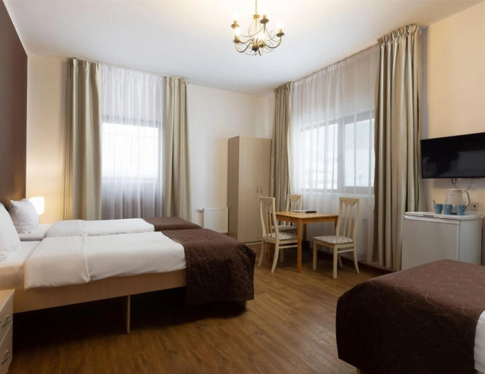 Стандарт 3-местный (с балконом) - Отель Ski Village / Ски Вилладж Красная Поляна