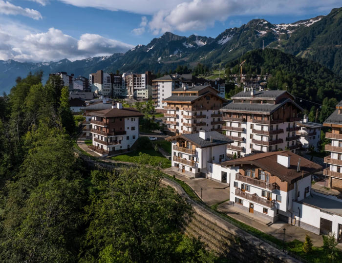 Коттеджи - Отель Ski Village / Ски Вилладж Красная Поляна