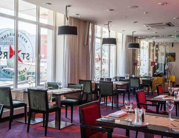 Рестораны и бары - Гостиница «Космос» Астрахань