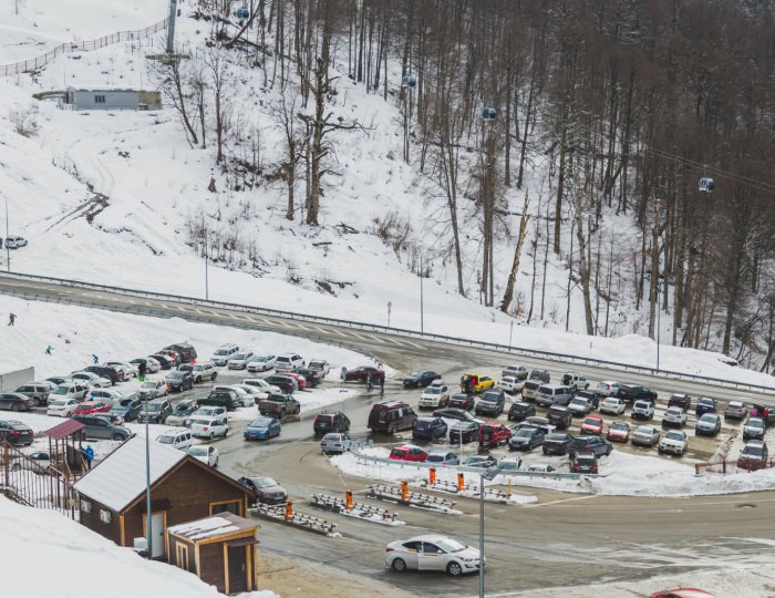 Парковка (на территории курорта) - Отель «28» Роза Хутор