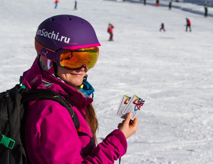 Продажа ски-пассов и прогулочных билетов - Отель «28» Роза Хутор