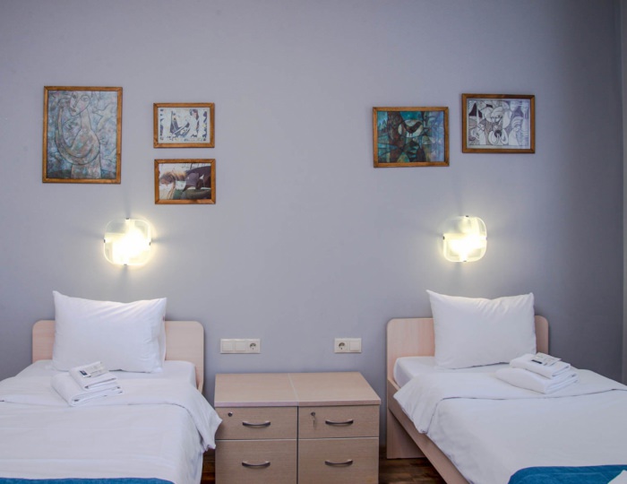 Двухместный номер в блоке с общим санузлом - Отель «28» Роза Хутор