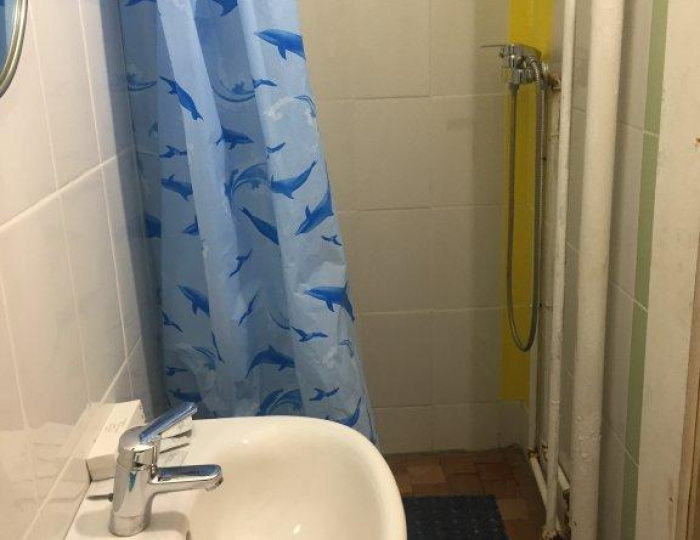 Номер стандарт комфорт с 1 двуспальной кроватью - Отель «Каморка с лежанкой у окна» Звенигород