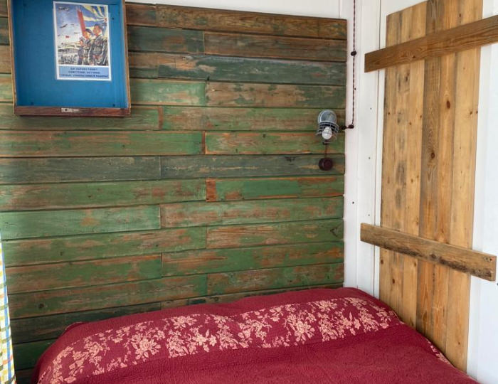 3-местный номер стандарт - Отель «Каморка с лежанкой у окна» Звенигород