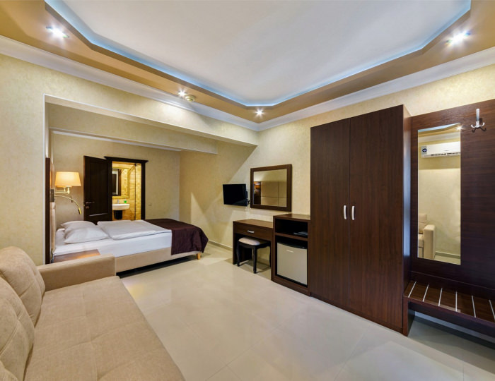 Полулюкс четырёхместный - Отель «Азария»