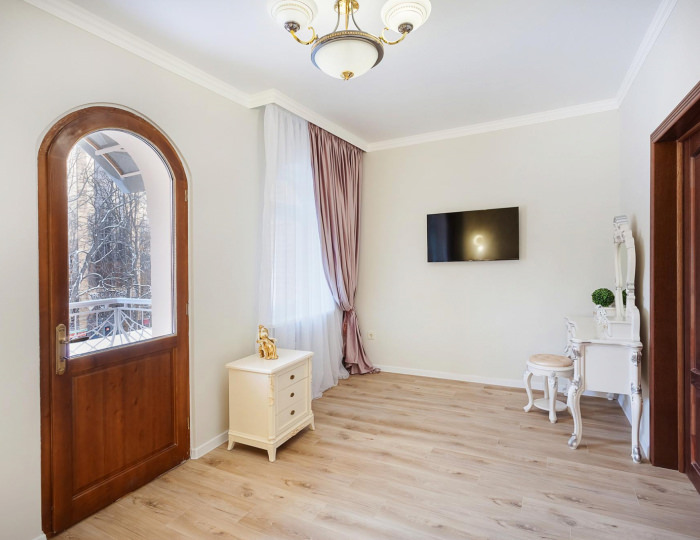 3-местный 2-комнатный номер люкс свадебный - Отель «Гармония» Пятигорск