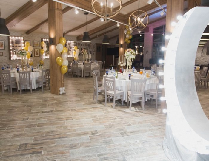 Зал ресторана «Братья Райт» - Парк-отель «Русский» (бывш. «Дракино»)