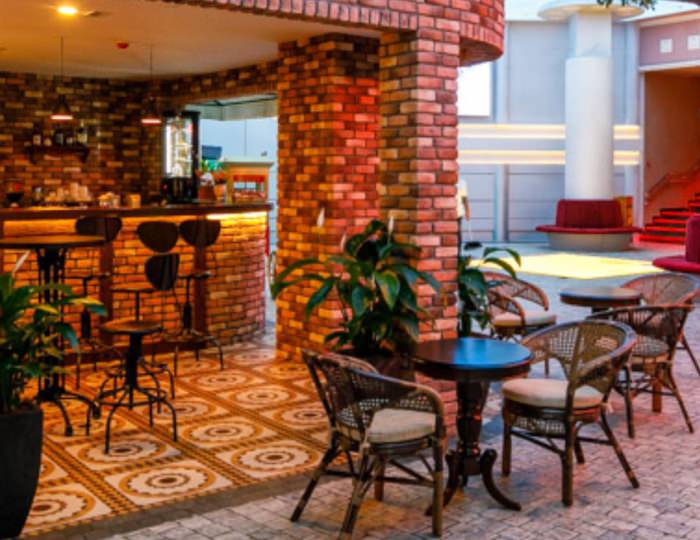 Plaza Cafe - СКК Мрия Резорт & Спа