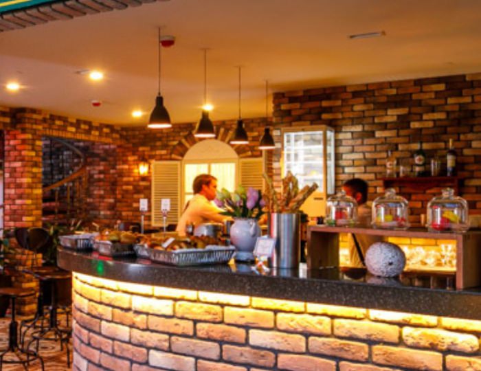 Plaza Cafe - СКК Мрия Резорт & Спа