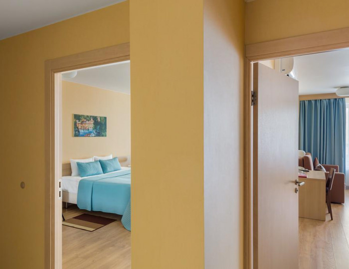 Делюкс 4-местный - Отель «Гранд Каньон» Санкт-Петербург