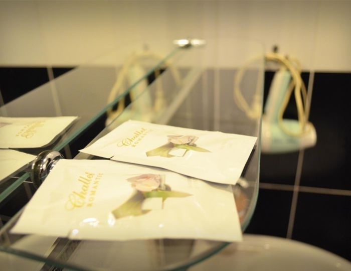 Люкс Черно - Белый - Отель «Калифорния» Бийск