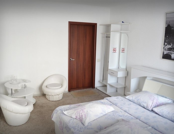 Люкс Белый - Отель «Калифорния» Бийск