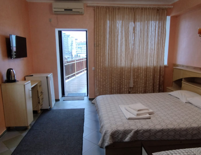 Номер 3-местный 1-комнатный - Гостиница «Золотые Пески» Феодосия