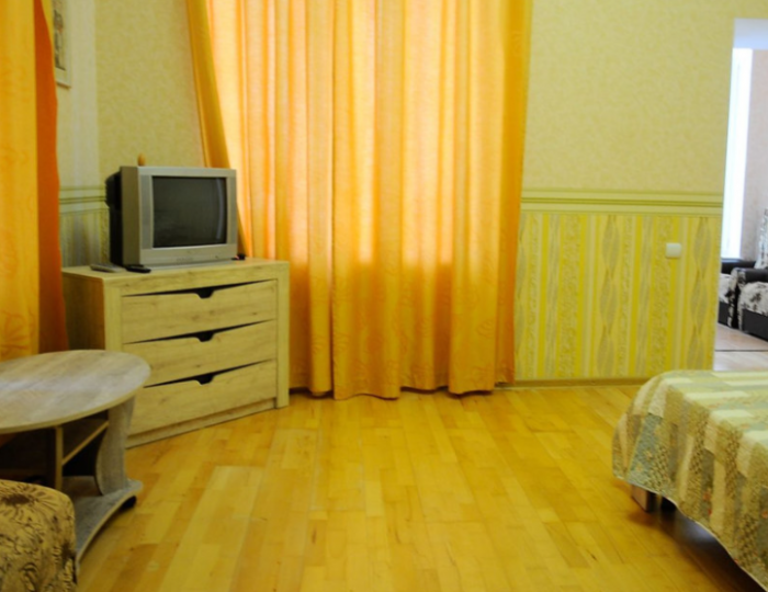 Комфорт 3-местный с отдельным входом - Комплекс отдыха «Три сосны» Феодосия