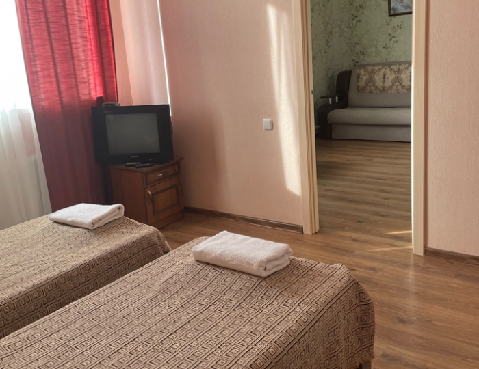 Стандарт 4-местный 2-комнатный - Комплекс отдыха «Три сосны» Феодосия