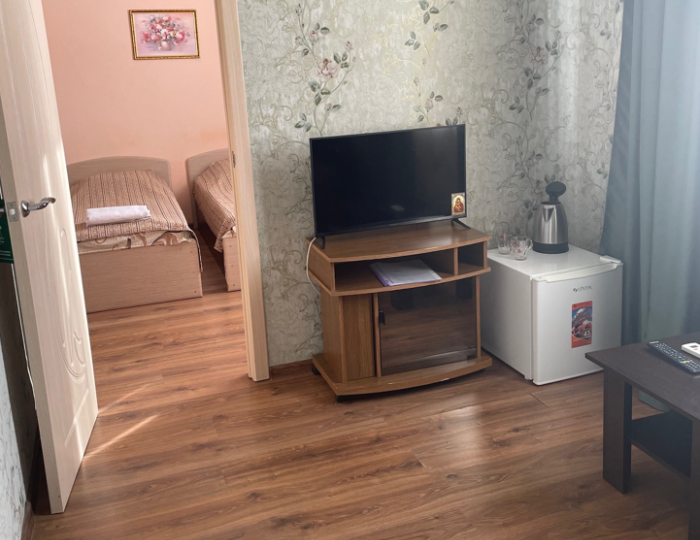 Стандарт 4-местный 2-комнатный - Комплекс отдыха «Три сосны» Феодосия