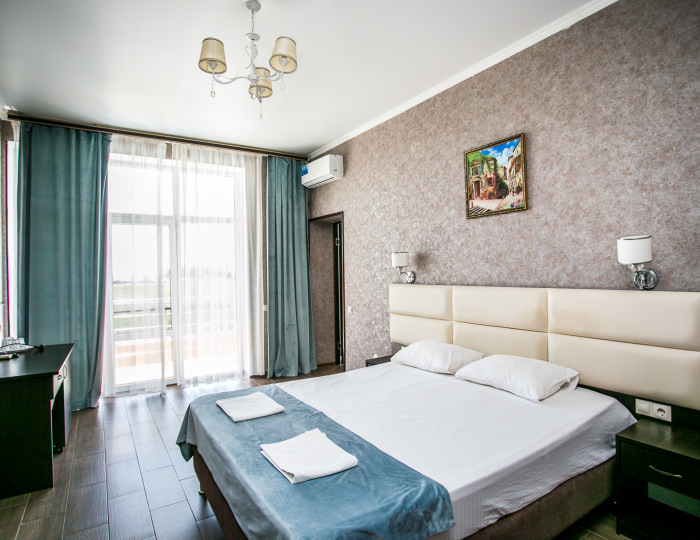 Люкс 2-комнатный - Гостевой дом Gold / Голд Феодосия