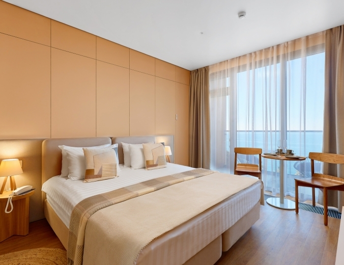 Джуниор Приморский 4-местный с выходом на террасу - Санаторий «Заполярье» Сочи