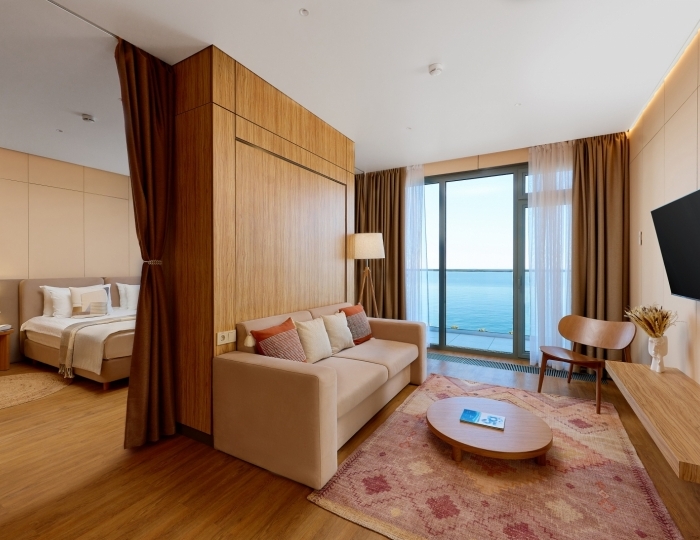 Джуниор Приморский 4-местный с выходом на террасу - Санаторий «Заполярье» Сочи