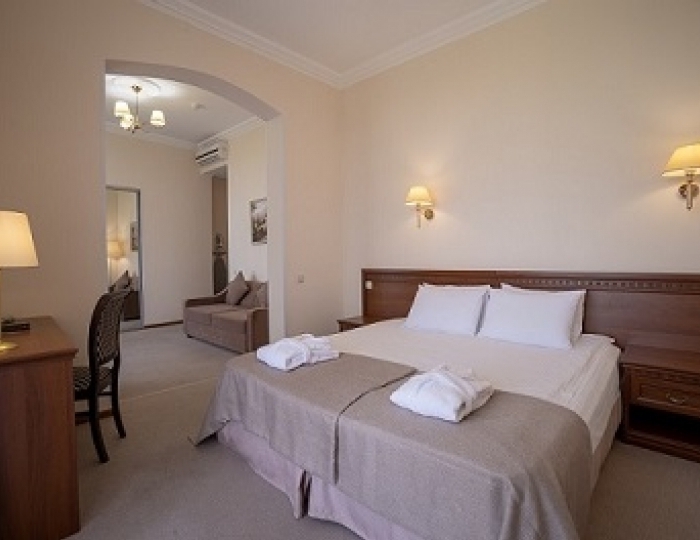 Джуниор сюит 2-местный  СК2м2к1 (комф) - Клинический санаторий «Металлург» Сочи