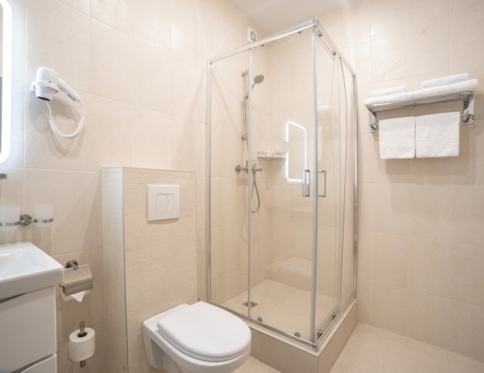 Стандарт 2-местный 1-комнатный 1 этаж (П1К2м1к1) - Клинический санаторий «Металлург» Сочи