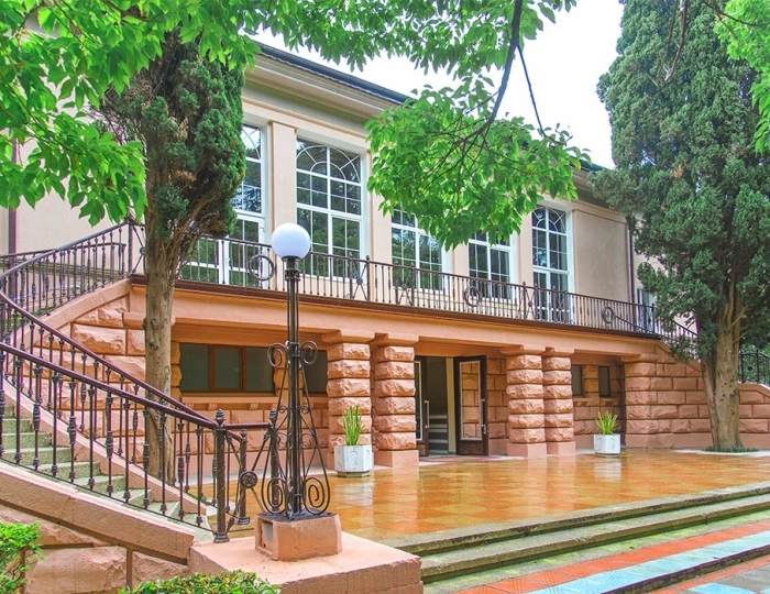 Клинический санаторий «Металлург» Сочи