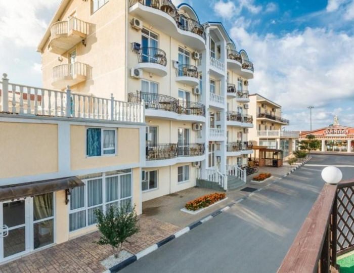 Отель «Атриум»