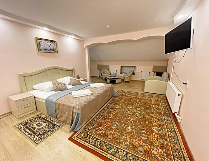 Номер делюкс с балконом - Гостиница «Музеон»