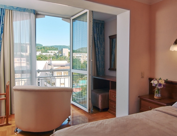 Люкс ПК (2-комнатный 2-местный) - Санаторий «Виктория» Кисловодск