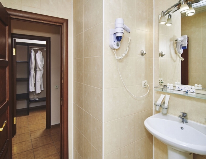 Двухкомнатный (2-местный) номер - Санаторий «Виктория» Кисловодск