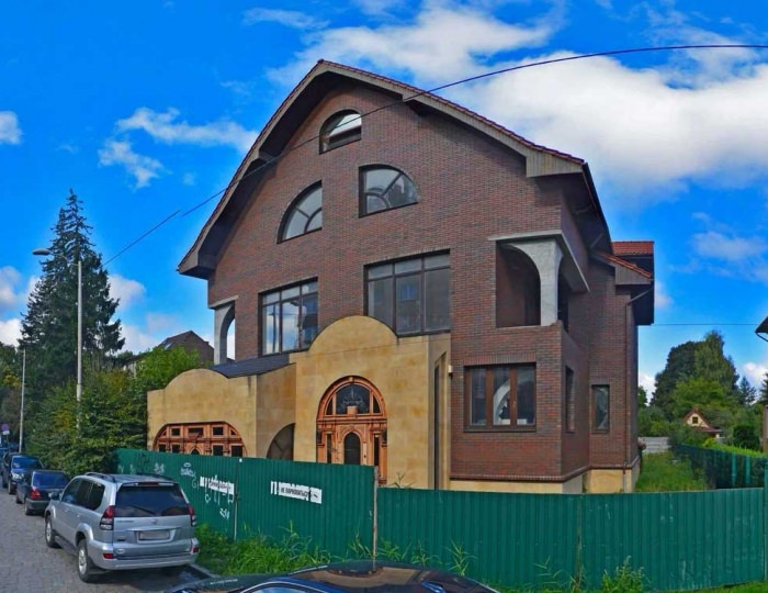 Отель «Бэсэдэр» Калининград