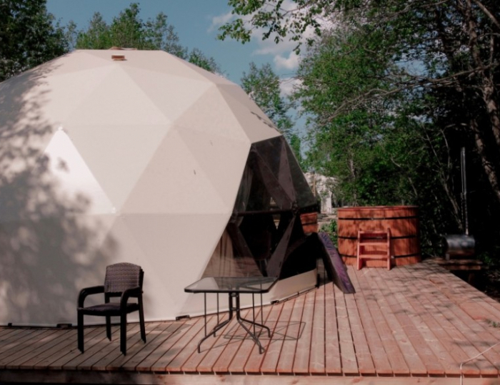 Геокупол Сьют "Лагуна Колорадо" - Глэмпинг Vazuza Love / Вазуза Лав Лебедки