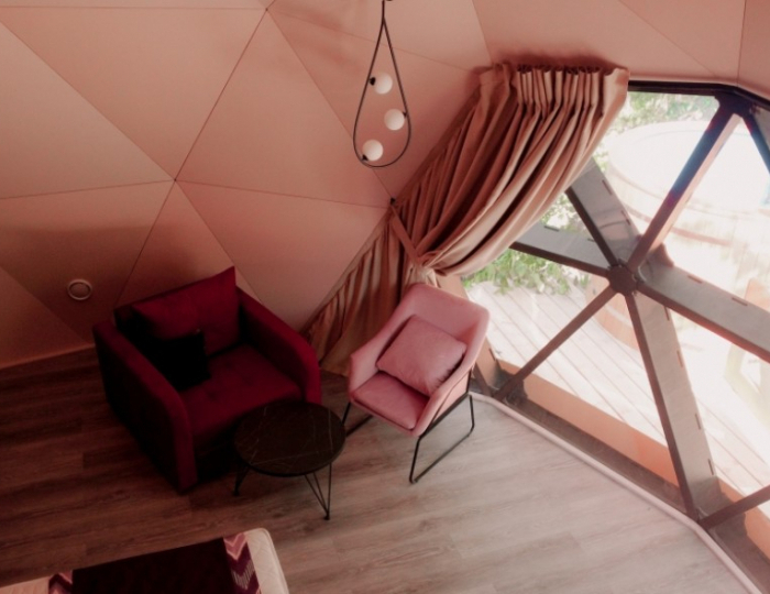 Геокупол Сьют "Лагуна Колорадо" - Глэмпинг Vazuza Love / Вазуза Лав Лебедки