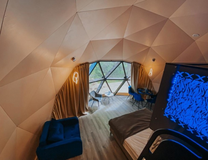 Геокупол Сьют "Ниагара" - Глэмпинг Vazuza Love / Вазуза Лав Лебедки