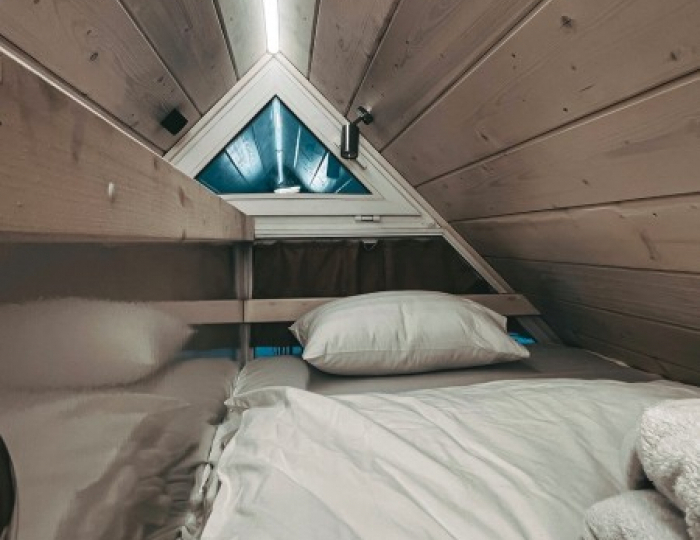 Домик 3-местный на дереве Лондонский туман - Глэмпинг Vazuza Love / Вазуза Лав Лебедки