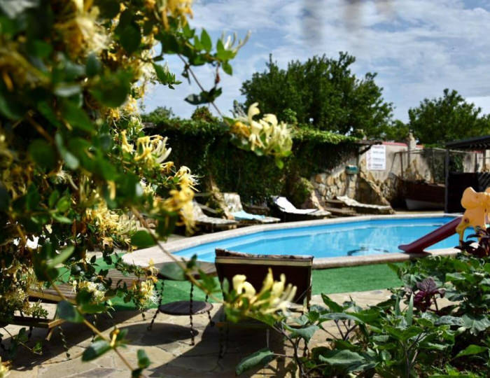 Отель «Форт Апатур» Тамань