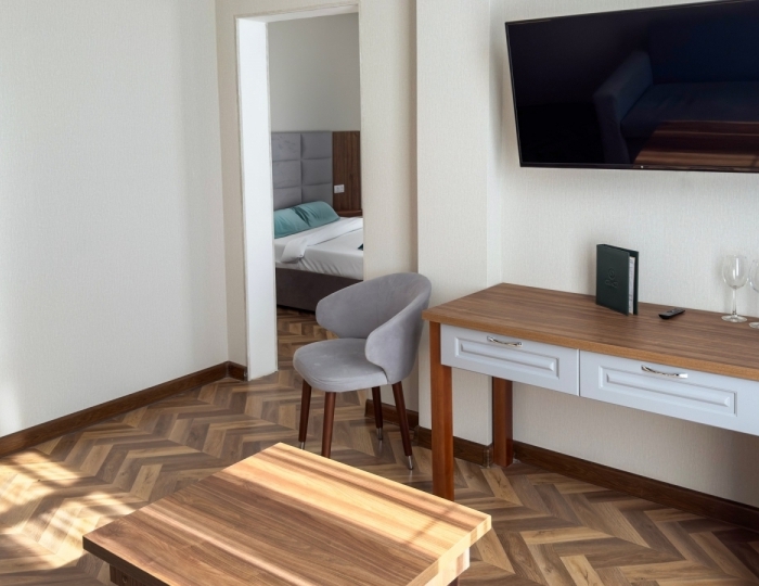 Стандарт 2-местный 2-комнатный с балконом - Отель «Грейс Бриз» Сухум