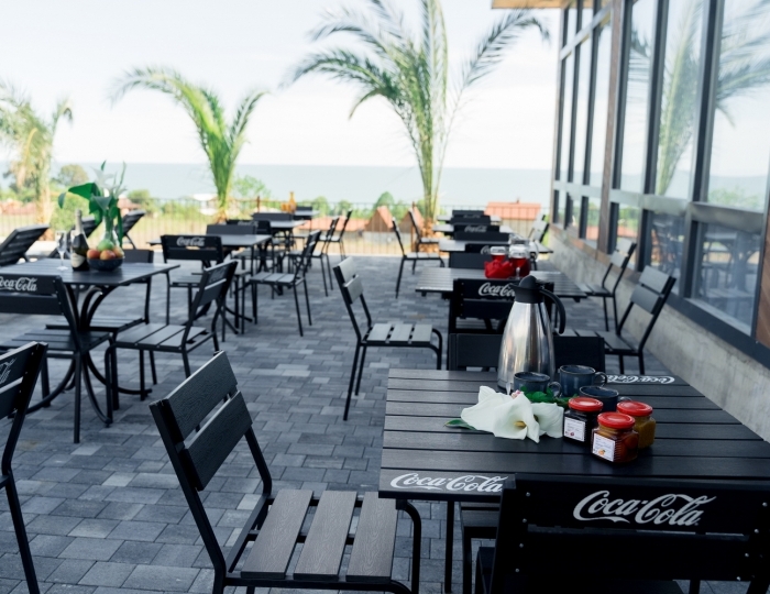 Рестораны и бары - Отель Manresa Resort / Манреса Резорт