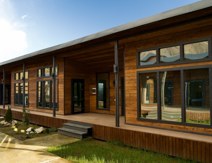 Отель Manresa Resort / Манреса Резорт