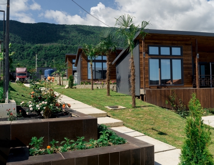 Отель Manresa Resort / Манреса Резорт