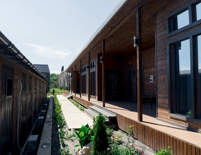 Отель Manresa Resort / Манреса Резорт