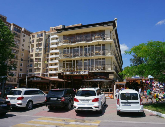 Гостевой дом «Леман» Кабардинка