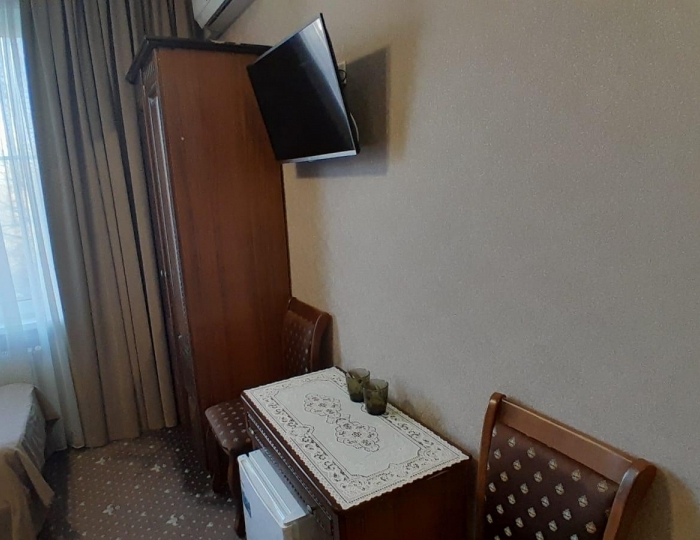 Номер стандарт с 2 односпальными кроватями - Гостевой дом «Колибри» Крымск