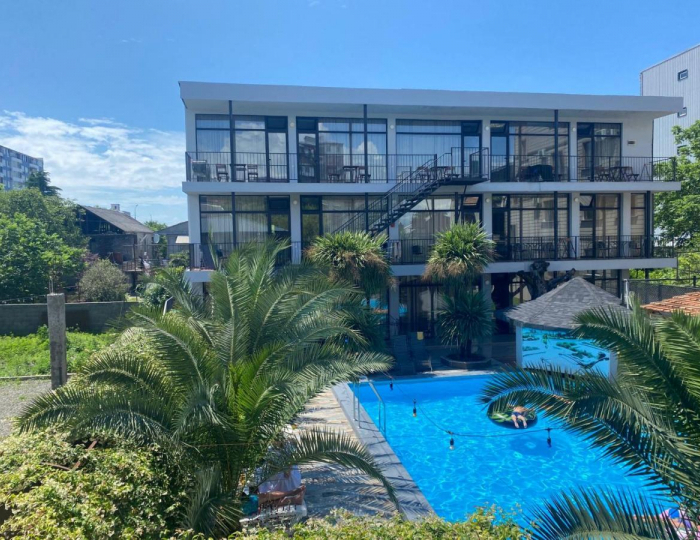 Отель Amigo 2 / Амиго 2 Кобулети